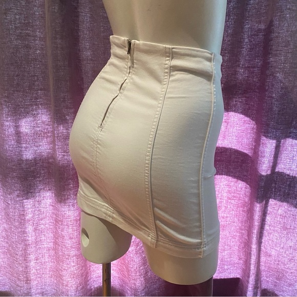 Free People White Mini Skirt - Picture 4 of 8